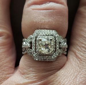 White Gold and diamond wedding set